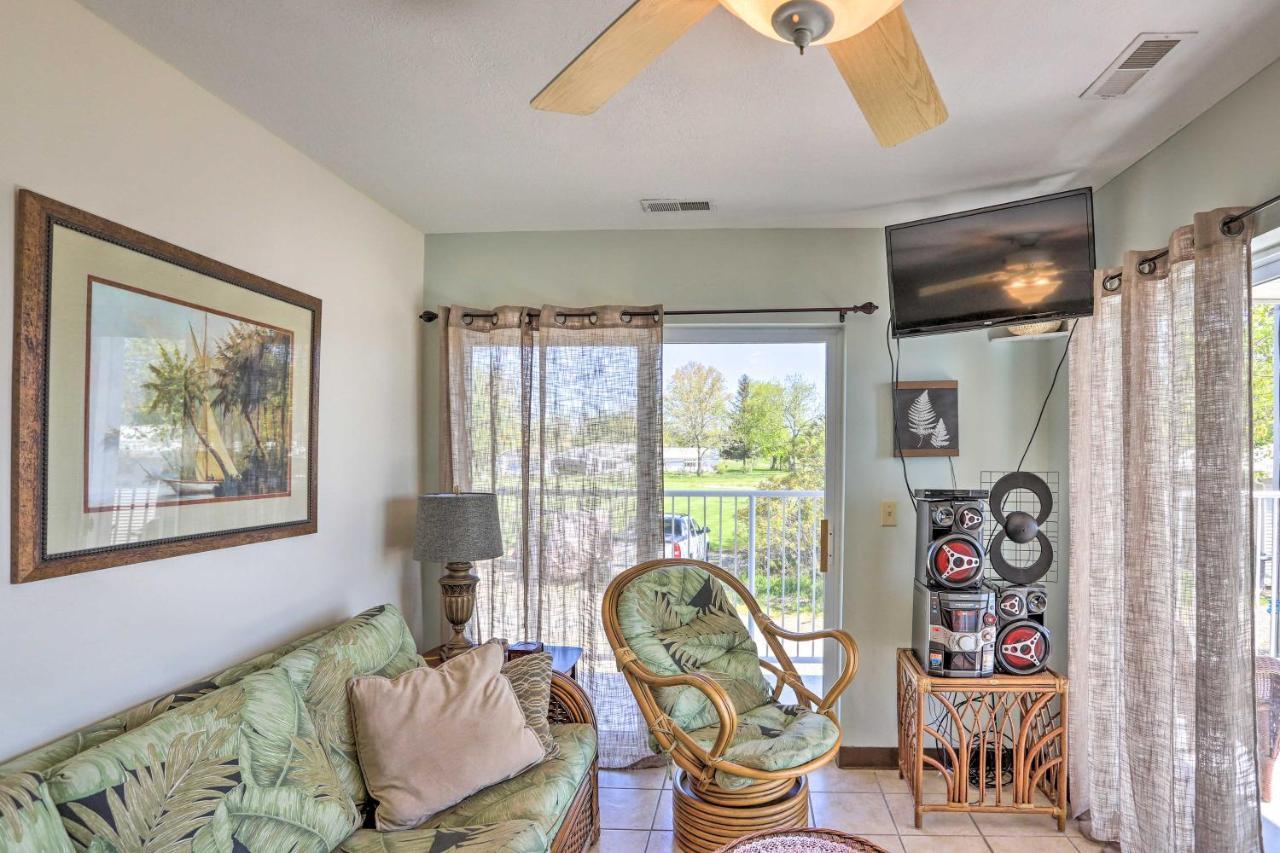 普廷贝Waterfront Bass Island Retreat With Balcony And Tv公寓 外观 照片