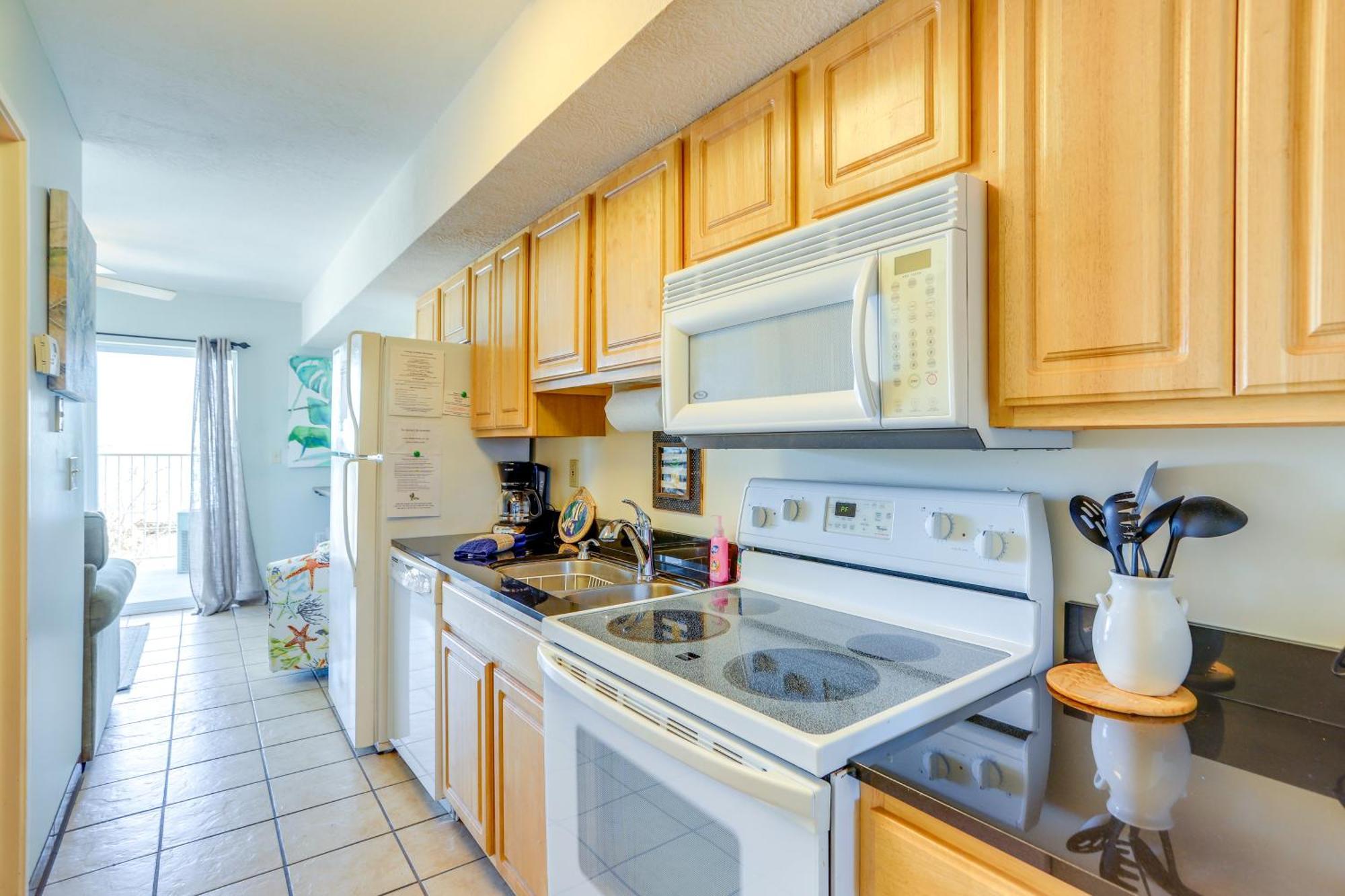 普廷贝Waterfront Bass Island Retreat With Balcony And Tv公寓 外观 照片